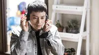 Cena do episódio 8 de Defendant