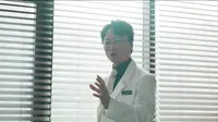Cena do episódio 3 de Olhe nos Meus Olhos