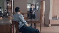 Cena do episódio 13 de I Will Find You a Better Home