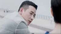 Cena do episódio 25 de I Will Find You a Better Home