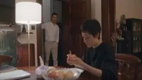 Cena do episódio 53 de I Will Find You a Better Home