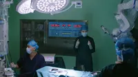 Cena do episódio 13 de Uma Queda Por Você