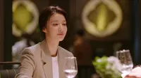 Cena do episódio 18 de Uma Queda Por Você