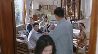 Cena do episódio 24 de Uma Queda Por Você