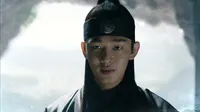 Cena do episódio 1: The First Dragon: Yi Seong Gye de Seis dragões voadores