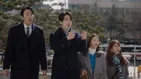 Cena do episódio 7 de Seguro para Divorciados
