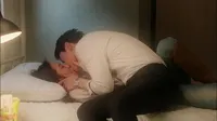 Cena do episódio 20 de Ciúme Encarnado