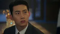 Cena do episódio 4 de Bate Coração