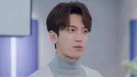 Cena do episódio 20: My Girlfriend Is An Alien de Menina de Planeta Alienígena Chai Xiaoqi