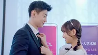 Cena do episódio 30: My Girlfriend Is An Alien de Menina de Planeta Alienígena Chai Xiaoqi