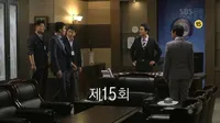 Cena do episódio 15 de Fantasma