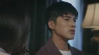 Cena do episódio 12 de O Verão da Raposa