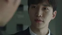Cena do episódio 7 de Confissão