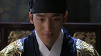 Cena do episódio 1 de Porta Secreta