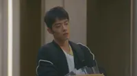 Cena do episódio 17 de Brilhe Comigo
