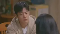 Cena do episódio 18 de Brilhe Comigo